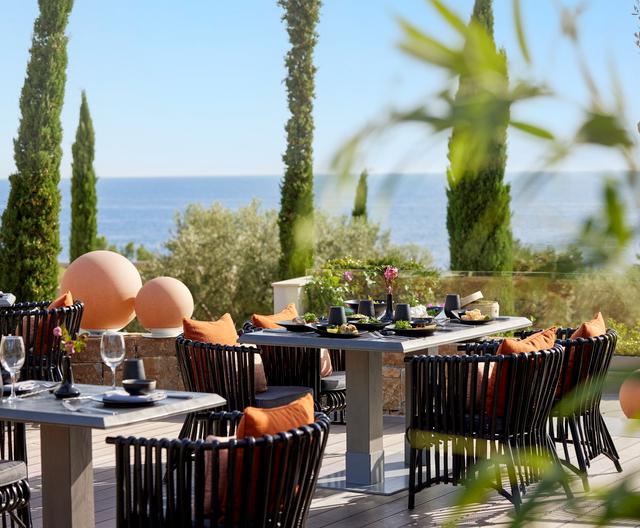 Hotel Ikos Oceania